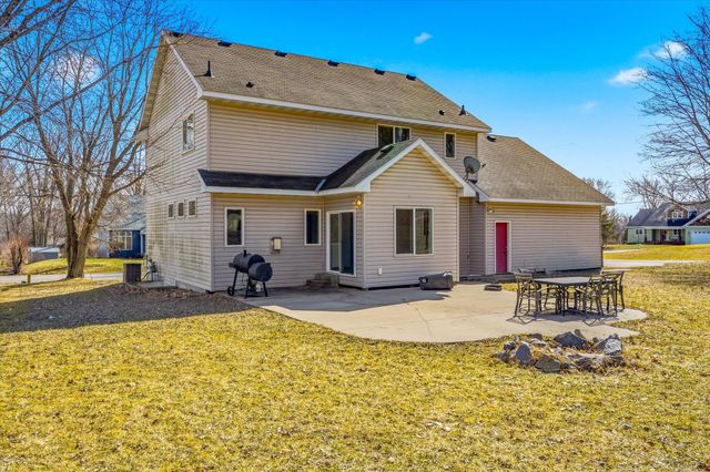2725 Tranquility Drive, Saint Cloud, MN 56301