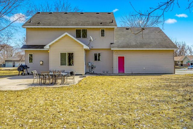 2725 Tranquility Drive, Saint Cloud, MN 56301