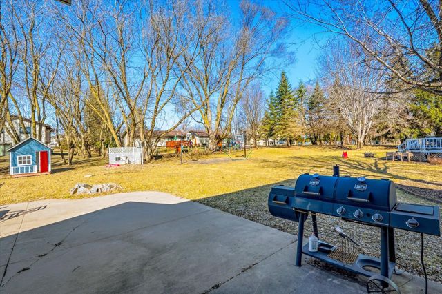 2725 Tranquility Drive, Saint Cloud, MN 56301