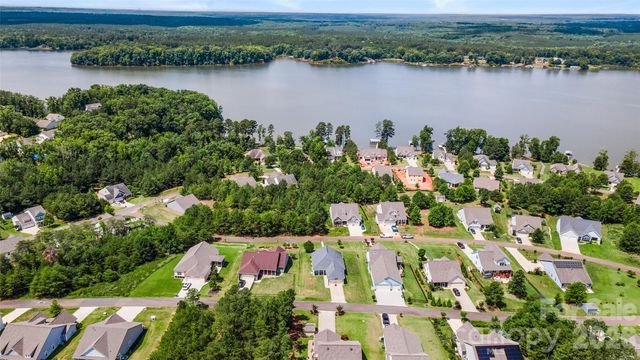 11261 Island View Lane, Lancaster, SC 29720