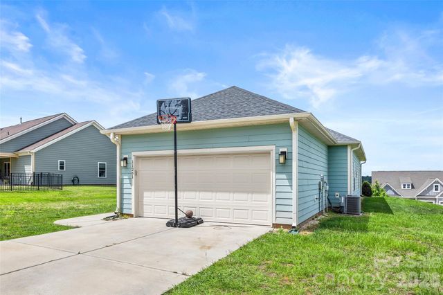11261 Island View Lane, Lancaster, SC 29720