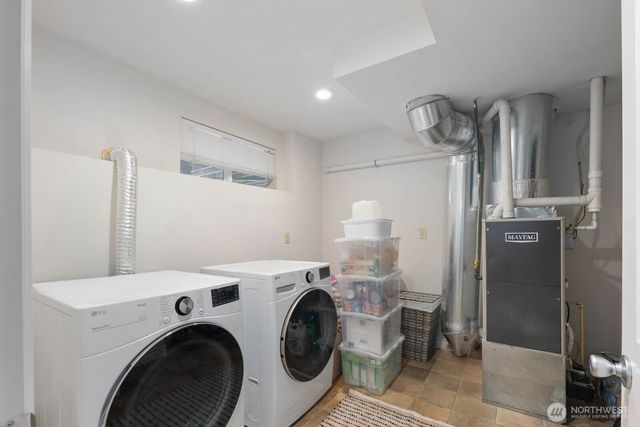 826 S 200th Street, Des Moines, WA 98198