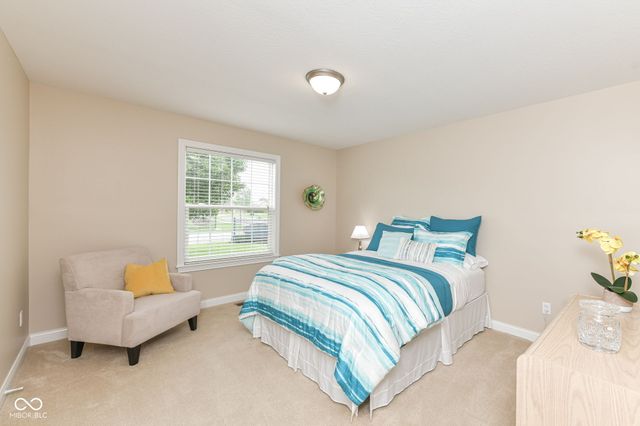 4980 W Cedar Creek Place, New Palestine, IN 46163