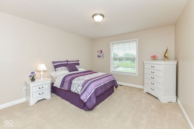 4980 W Cedar Creek Place, New Palestine, IN 46163
