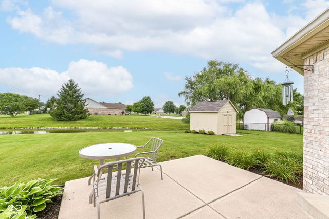 4980 W Cedar Creek Place, New Palestine, IN 46163