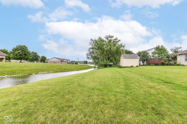 4980 W Cedar Creek Place, New Palestine, IN 46163