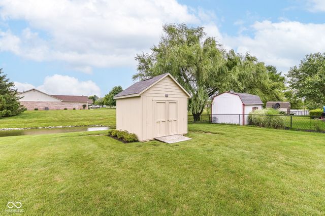 4980 W Cedar Creek Place, New Palestine, IN 46163