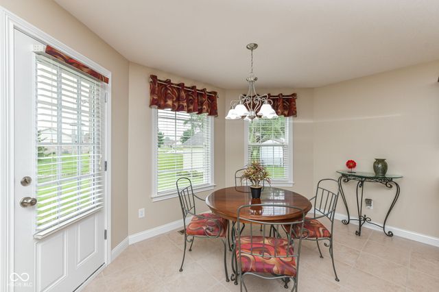 4980 W Cedar Creek Place, New Palestine, IN 46163