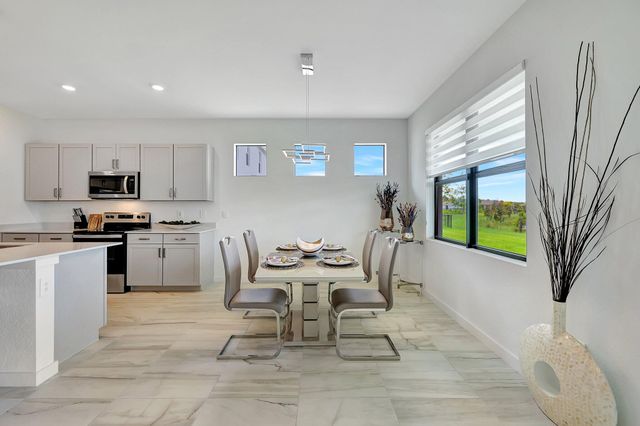 5795 SE Sky Blue Circle, Stuart, FL 34997
