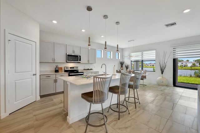 5795 SE Sky Blue Circle, Stuart, FL 34997