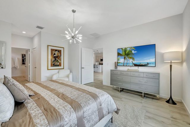 5795 SE Sky Blue Circle, Stuart, FL 34997