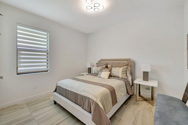 5795 SE Sky Blue Circle, Stuart, FL 34997