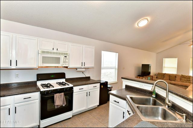 10937 Northview Drive, El Paso, TX 79934