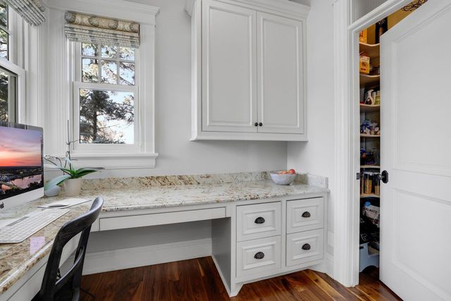 5500 Halifax Lane, Edina, MN 55424