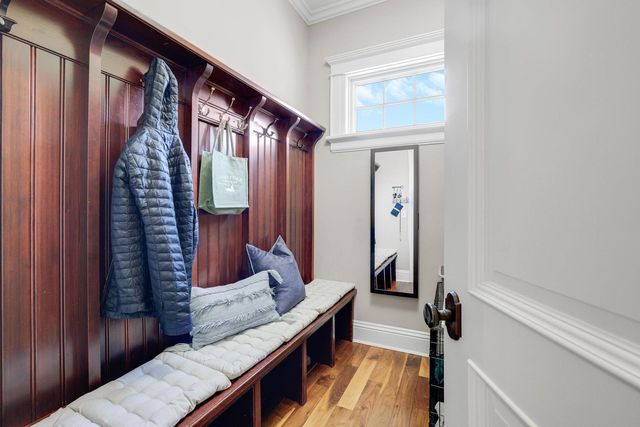 5500 Halifax Lane, Edina, MN 55424