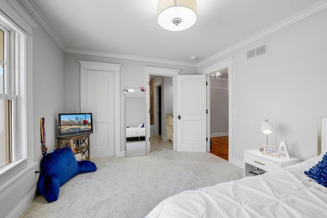 5500 Halifax Lane, Edina, MN 55424