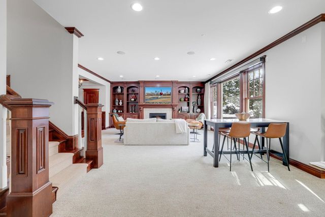 5500 Halifax Lane, Edina, MN 55424