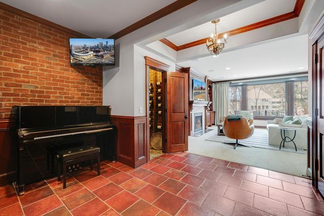 5500 Halifax Lane, Edina, MN 55424