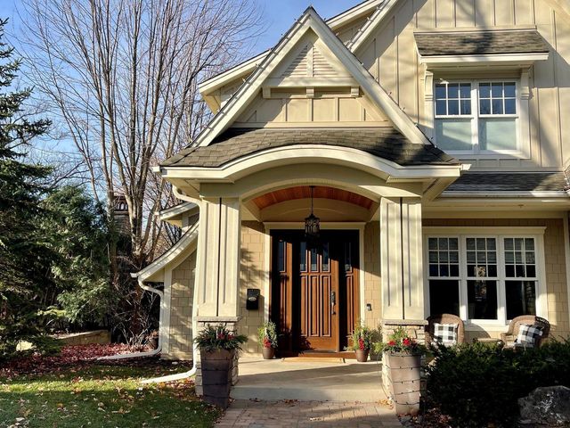 5500 Halifax Lane, Edina, MN 55424