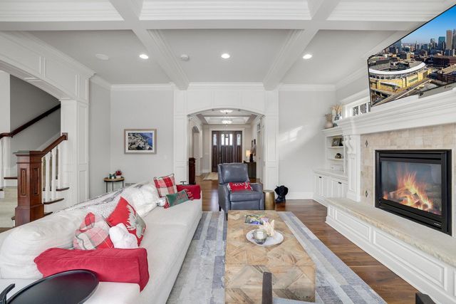 5500 Halifax Lane, Edina, MN 55424