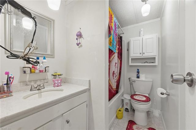 9788 Woods Cross RD, Gloucester, VA 23061