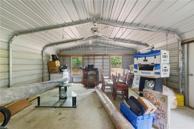 9788 Woods Cross RD, Gloucester, VA 23061
