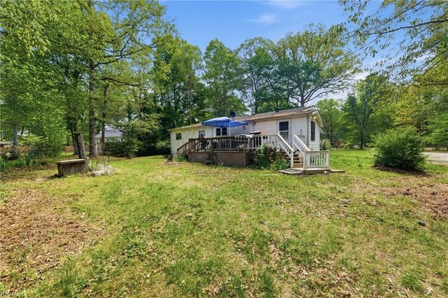 9788 Woods Cross RD, Gloucester, VA 23061