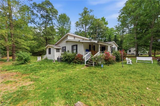 9788 Woods Cross RD, Gloucester, VA 23061