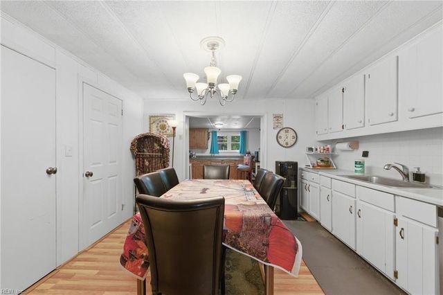 9788 Woods Cross RD, Gloucester, VA 23061