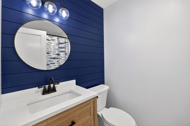27 Bellavista Dr, Bourne, MA 02559