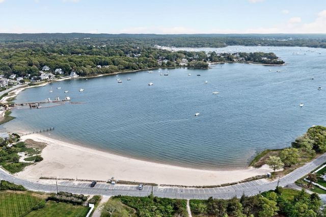 27 Bellavista Dr, Bourne, MA 02559