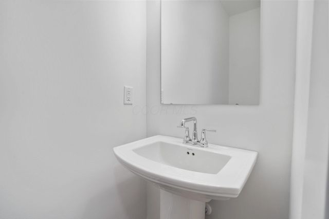 7154 Drummore Court, Dublin, OH 43016