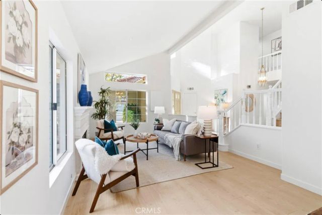 28360 Easton Lane, Santa Clarita, CA 91350