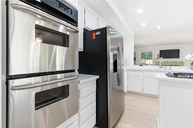 28360 Easton Lane, Santa Clarita, CA 91350