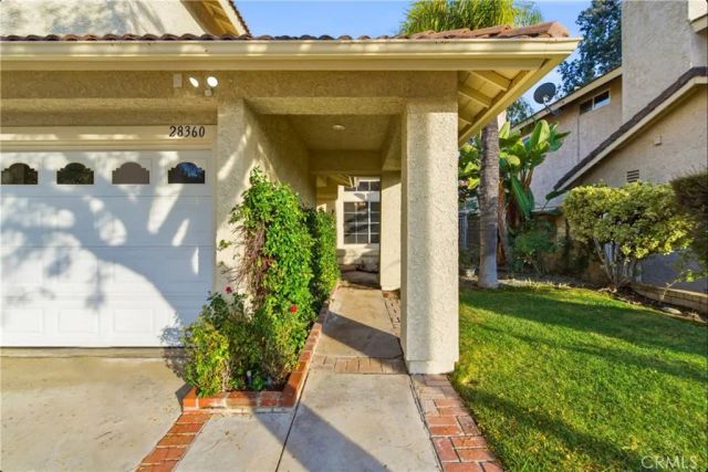 28360 Easton Lane, Santa Clarita, CA 91350