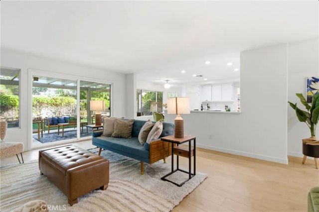 28360 Easton Lane, Santa Clarita, CA 91350