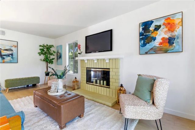 28360 Easton Lane, Santa Clarita, CA 91350