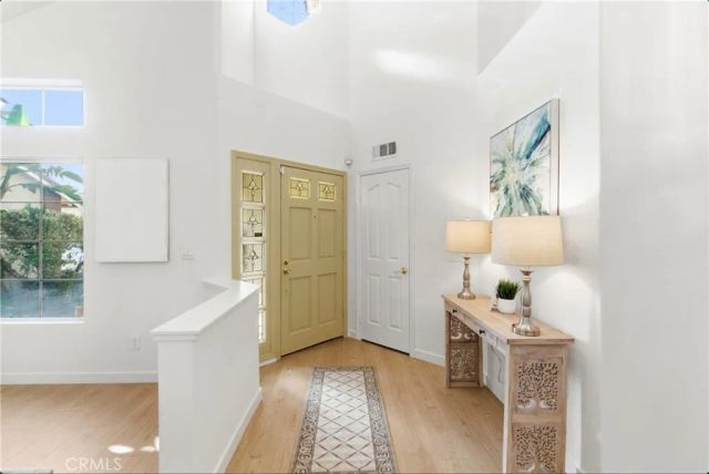 28360 Easton Lane, Santa Clarita, CA 91350