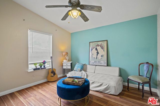 196 Cherokee, Topanga (los Angeles), CA 90290