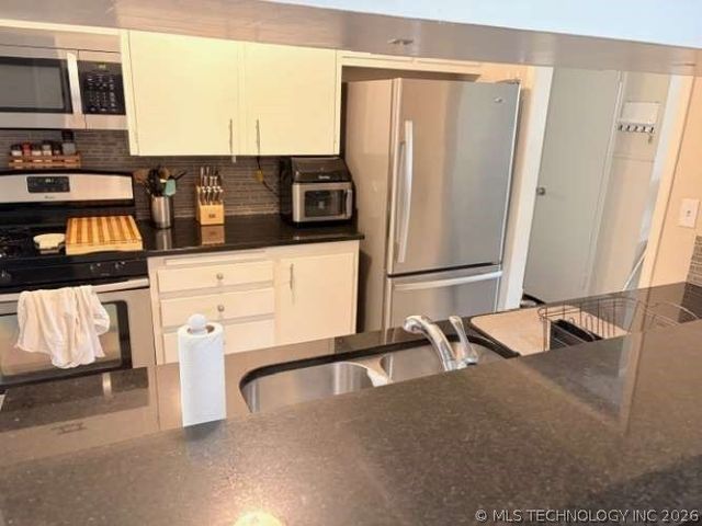 7423 E 30th Street S, Tulsa, OK 74129