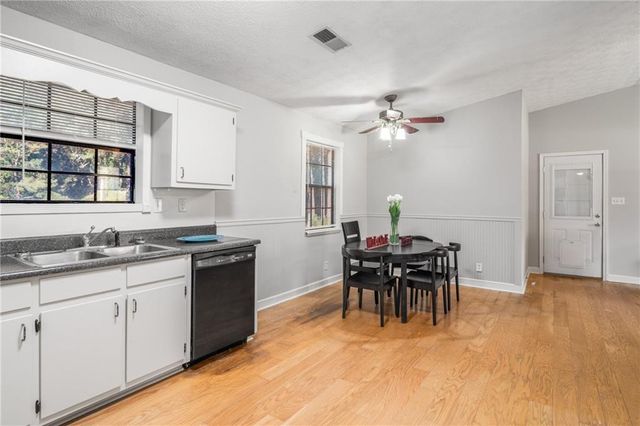 1141 Holly Hills SW Drive, Lilburn, GA 30047