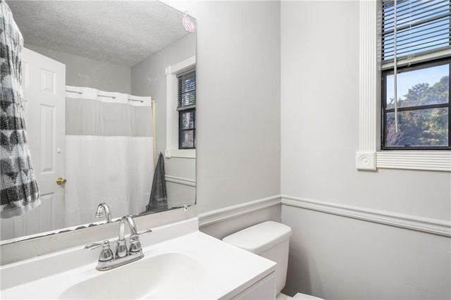 1141 Holly Hills SW Drive, Lilburn, GA 30047