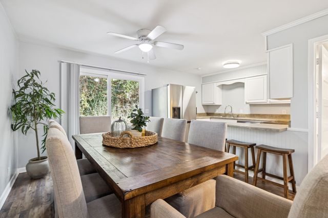 110 Bellevue Rd Apt 12, Nashville, TN 37221