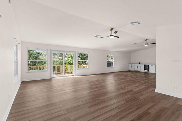 3203 S POLK AVENUE, Lakeland, FL 33803