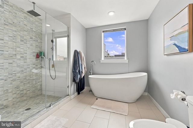 624 PIERCE ST, Philadelphia, PA 19148