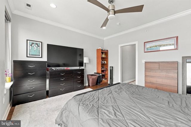 624 PIERCE ST, Philadelphia, PA 19148