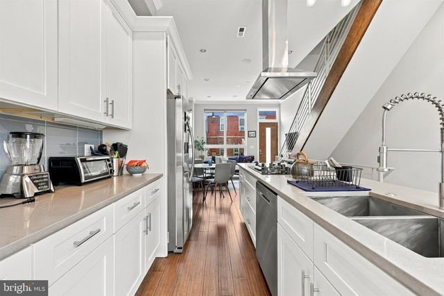 624 PIERCE ST, Philadelphia, PA 19148