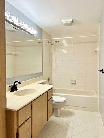 7206 72nd Way, West Palm Beach, FL 33407