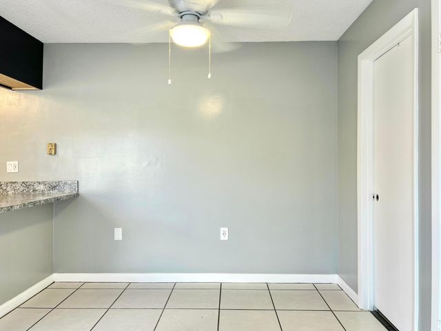 7206 72nd Way, West Palm Beach, FL 33407