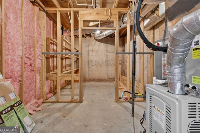60 Tyler Woods Drive, Sharpsburg, GA 30277